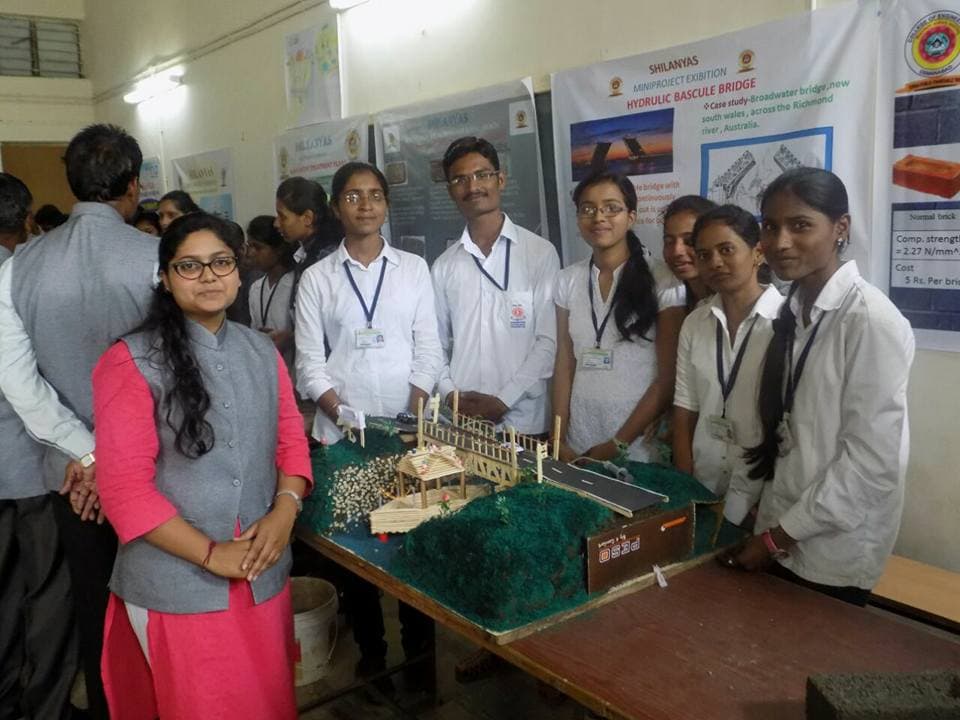 College of Engineering Osmanabad Project Exhibition photo 28